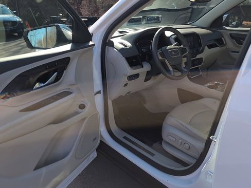 Used 2020 GMC Terrain Denali w/ Denali Premium Package image 14