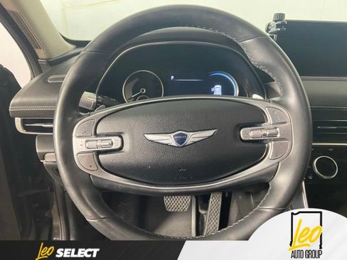 Used 2024 Genesis GV80 2.5T AWD/4WD image 13