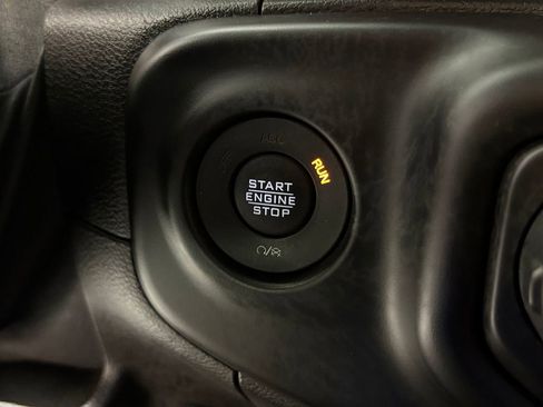 Used 2021 Jeep Wrangler Unlimited Sport AWD/4WD image 22