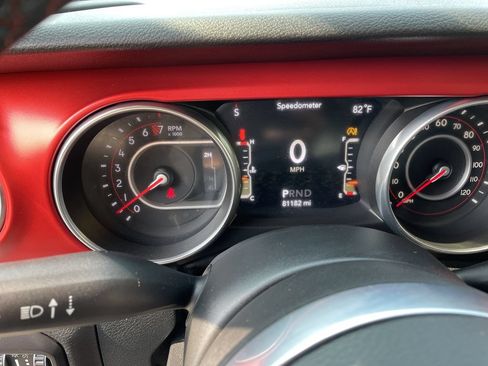 Certified 2018 Jeep Wrangler Unlimited Rubicon AWD/4WD image 17