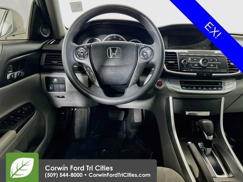 Used 2013 Honda Accord EX image 25