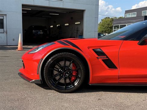 Used 2017 Chevrolet Corvette Grand Sport RWD image 21