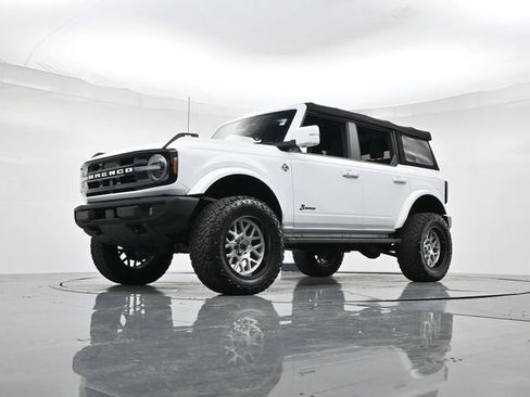 Used 2022 Ford Bronco Outer Banks image 33