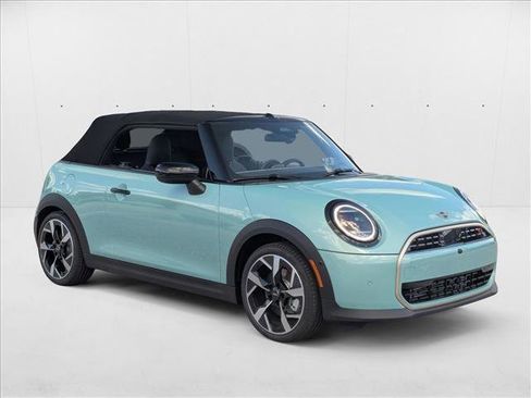 Used 2025 MINI Cooper S image 7