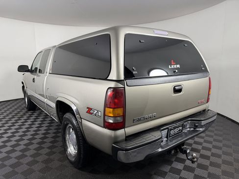 Used 2002 GMC Sierra 1500 4x4 Extended Cab w/ Sierra Professional Pkg image 9