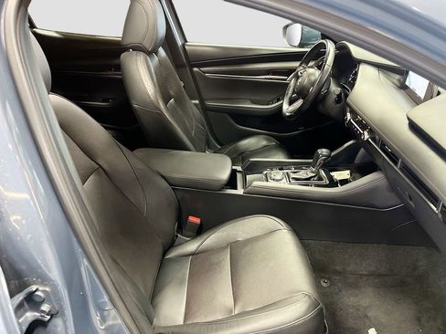 Used 2021 MAZDA MAZDA3 s image 29