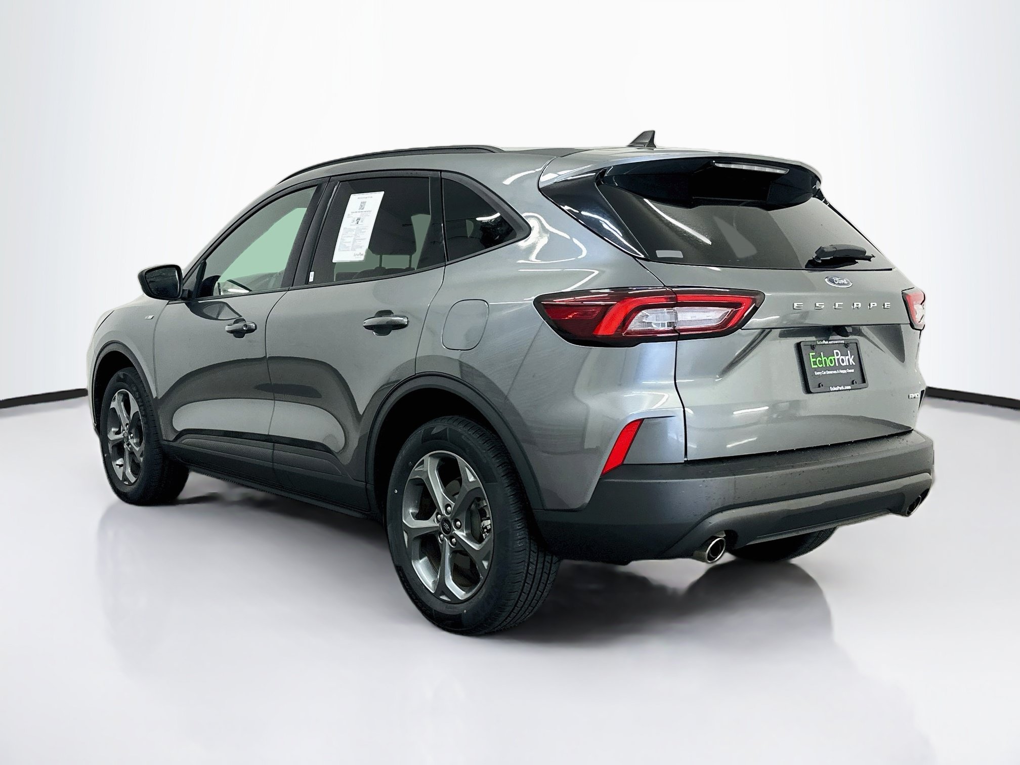 Used 2025 Ford Escape ST-Line AWD/4WD image 5
