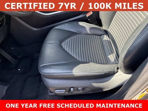 Used 2022 Toyota Highlander XSE FWD image 15