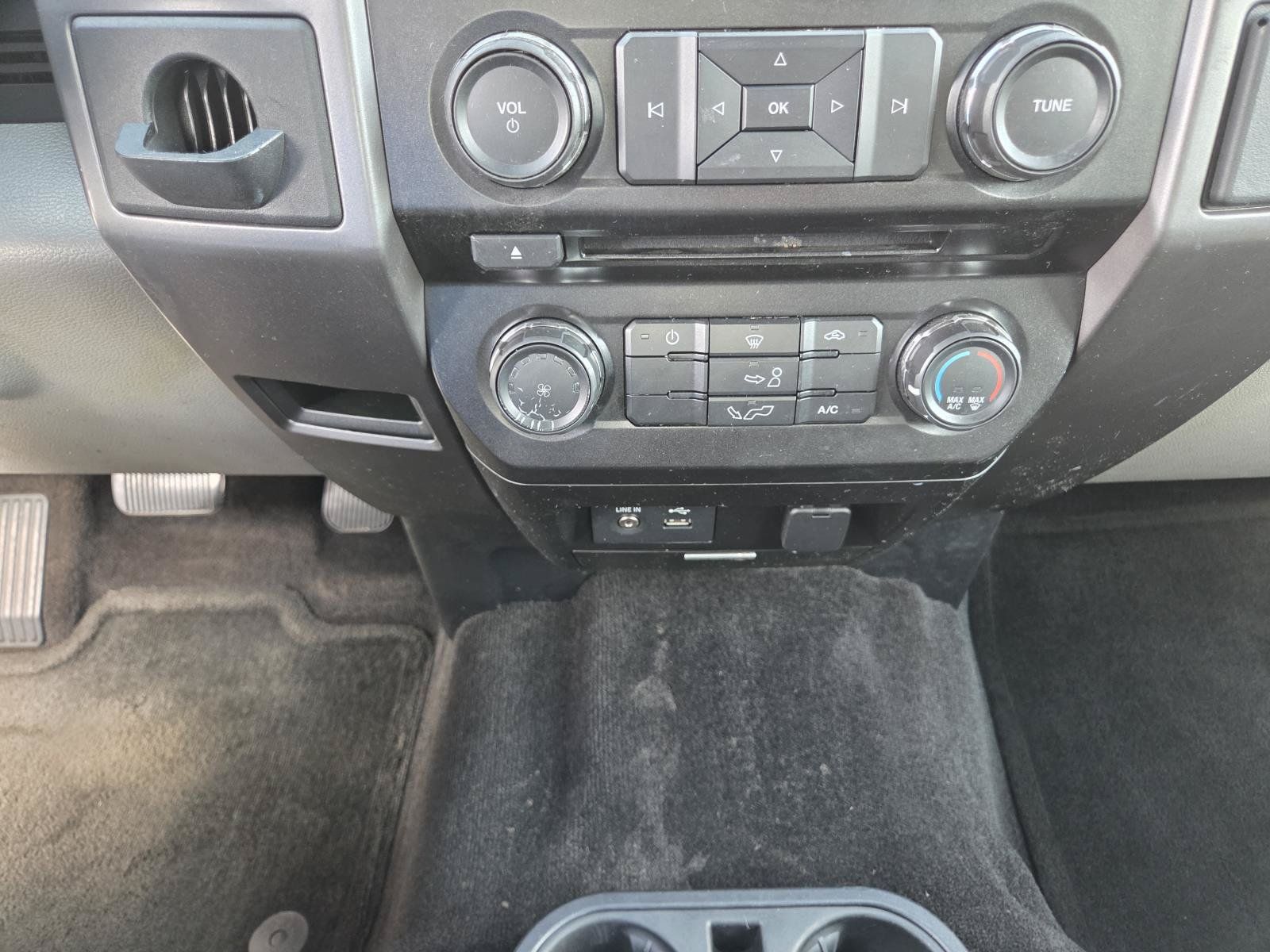 Used 2015 Ford F150 XLT RWD image 26