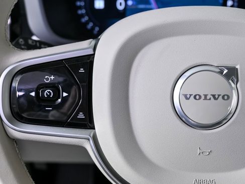 New 2026 Volvo XC60 B5 Ultra w/ Protection Package Premier image 10