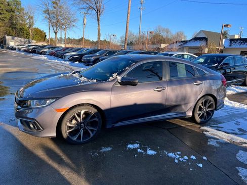 Used 2019 Honda Civic Sport image 2