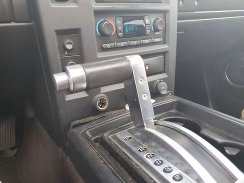 Used 2007 HUMMER H2 Luxury image 17