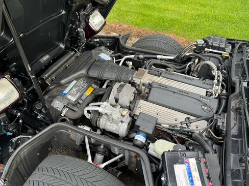 Used 1992 Chevrolet Corvette Convertible image 37