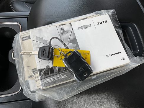 Used 2015 Chevrolet Silverado 2500 LTZ image 24