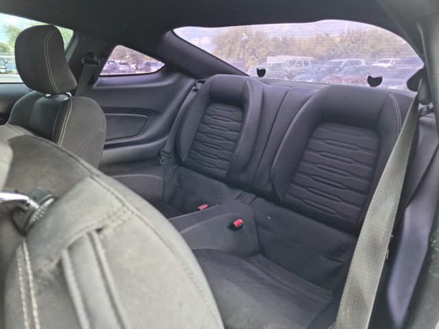 Used 2016 Ford Mustang GT RWD image 14