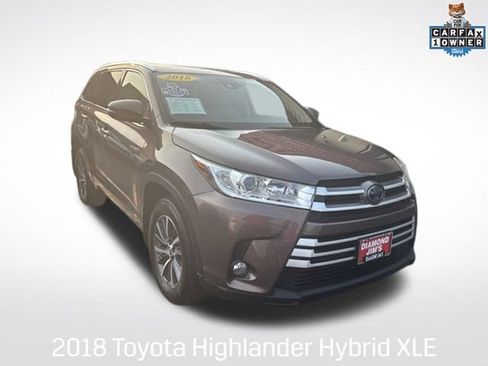 Used 2018 Toyota Highlander XLE AWD/4WD image 1