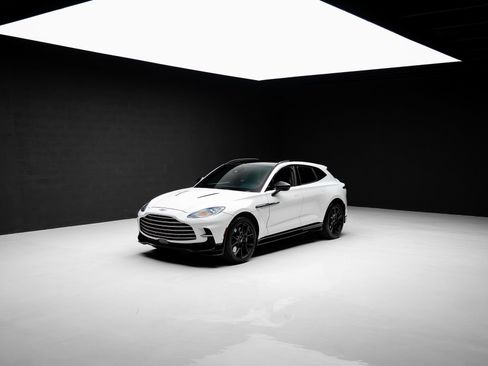 Used 2023 Aston Martin DBX 707 AWD/4WD image 81