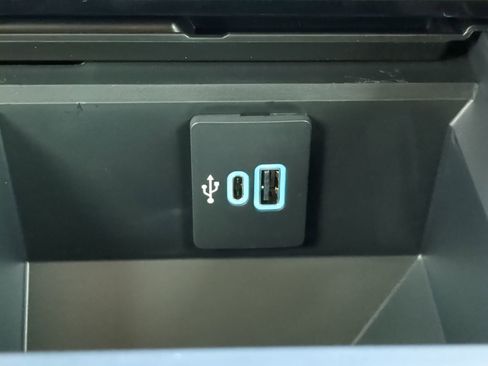 New 2026 Ford F250 Lariat w/ Chrome Package image 20