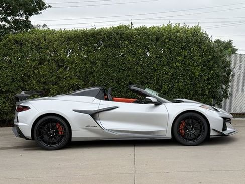 New 2026 Chevrolet Corvette Z06 RWD image 3