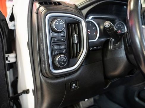 Used 2022 Chevrolet Silverado 2500 High Country w/ Technology Package image 14