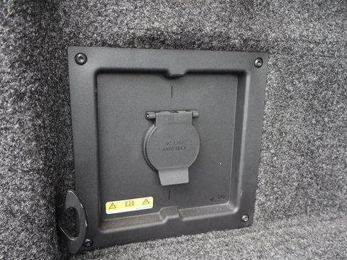 Used 2023 Ford F150 Lariat w/ Equipment Group 502A High image 20