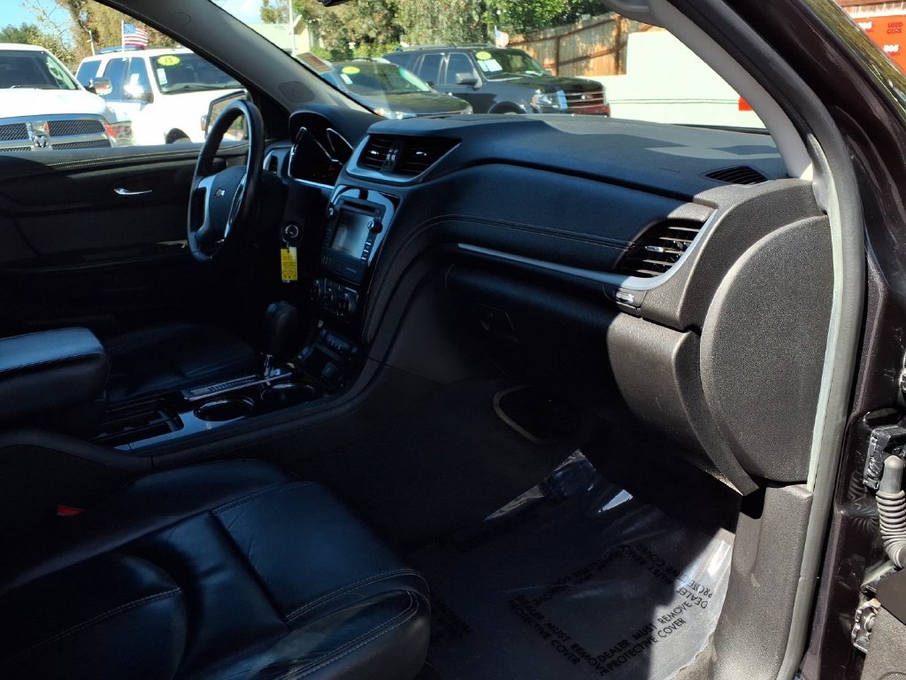 Used 2016 Chevrolet Traverse LT FWD image 34