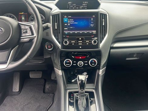Used 2021 Subaru Forester Limited AWD/4WD image 14