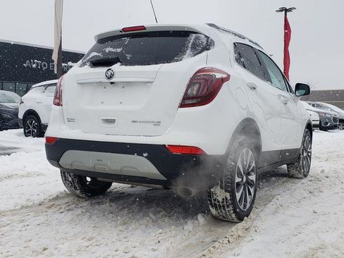 Used 2022 Buick Encore Preferred w/ Safety Package image 3