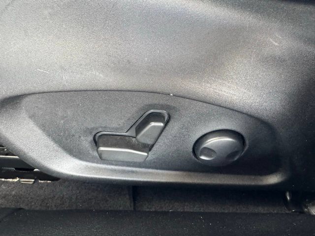 Used 2022 Jeep Compass Limited AWD/4WD image 18