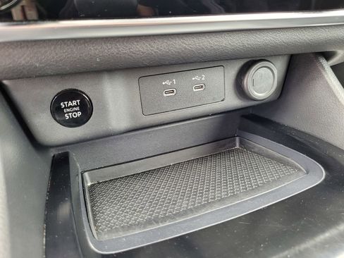 Used 2024 Nissan Rogue S AWD/4WD image 20