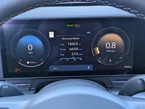 Certified 2025 Hyundai Kona Limited image 11