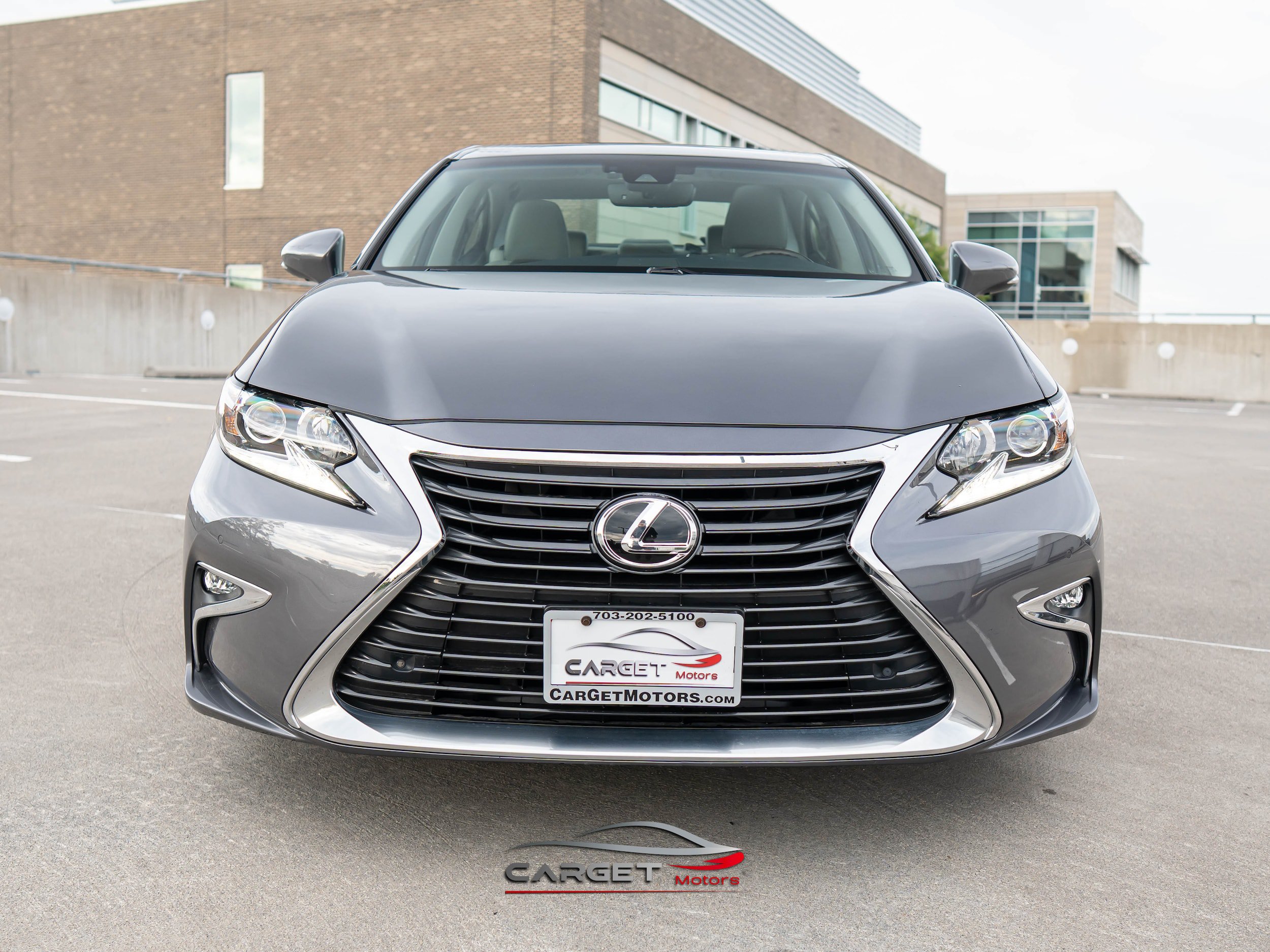 Used 2018 Lexus ES 350 w/ Premier Package FWD image 2