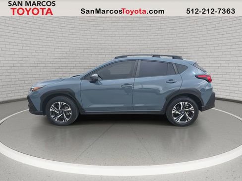 Used 2024 Subaru Crosstrek 2.0i Premium image 8