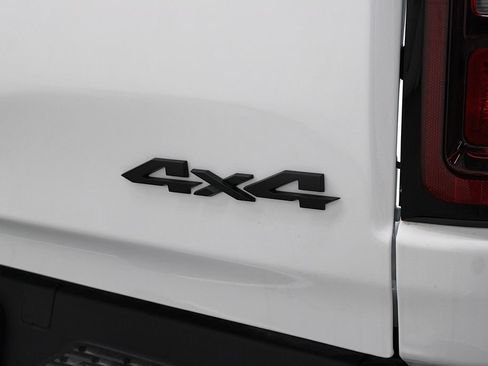 New 2026 RAM 1500 4x4 Crew Cab image 45