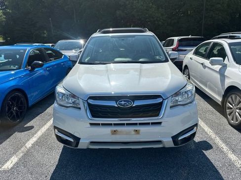 Used 2018 Subaru Forester 2.5i Premium AWD/4WD image 2