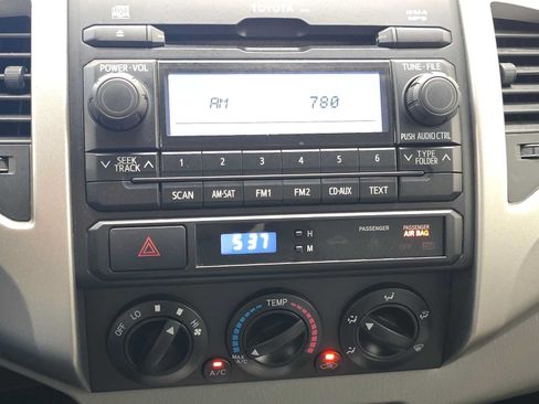 Used 2012 Toyota Tacoma 2WD Access Cab w/ SR5 Pkg image 14