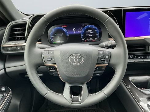 New 2026 Toyota Crown AWD/4WD image 13