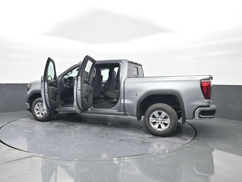 New 2026 GMC Sierra 1500 SLE w/ Preferred Package image 44