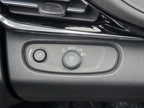 New 2026 Buick Envista Sport Touring image 15