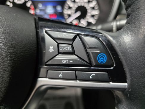 Used 2023 Nissan Altima 2.5 SV w/ SV Premium Package AWD/4WD image 14