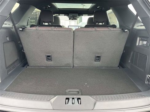 New 2026 Ford Explorer Platinum image 5