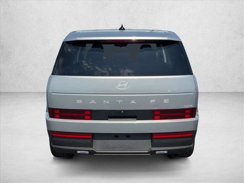 Used 2026 Hyundai Santa Fe SE FWD image 6