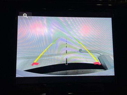 Used 2023 Jeep Grand Cherokee Altitude image 4