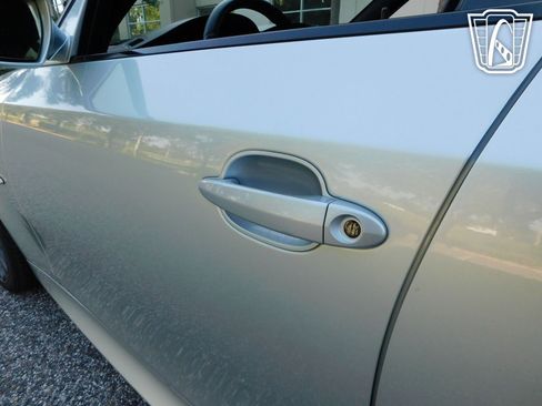 Used 2006 BMW M5 image 38