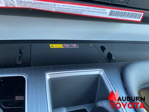 New 2026 Toyota Sienna LE FWD image 48