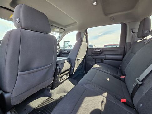 Used 2024 Chevrolet Silverado 2500 Custom w/ Custom Value Package image 27