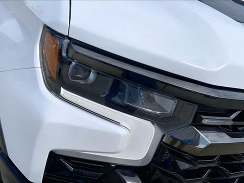 Used 2022 Chevrolet Silverado 1500 ZR2 w/ Technology Package AWD/4WD image 51