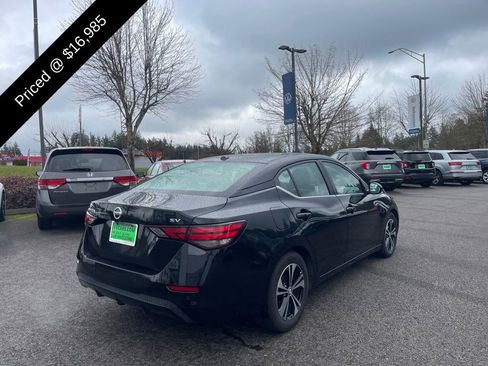 Used 2023 Nissan Sentra SV image 4