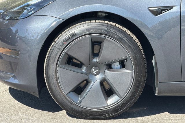 Used 2023 Tesla Model 3 Standard Range RWD image 33