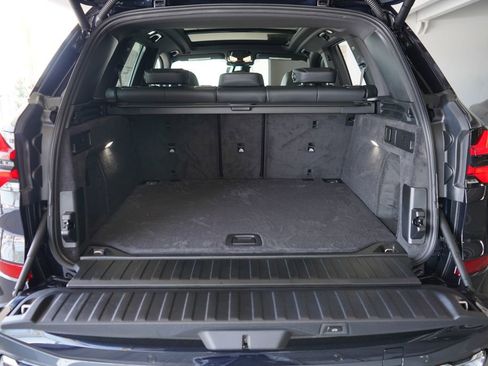 Used 2026 BMW X5 xDrive40i w/ M Sport Package image 21